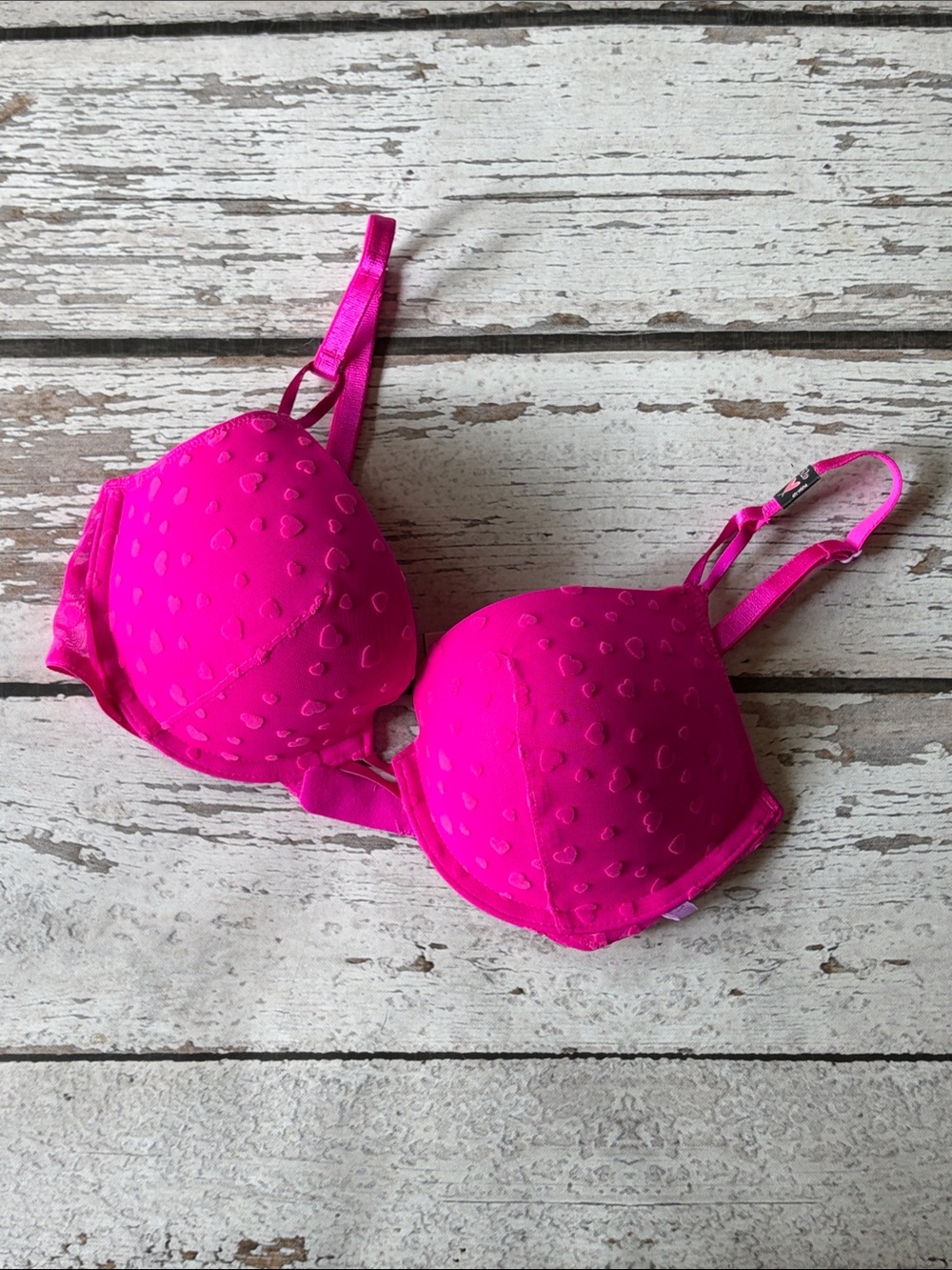 Victoria's Secret Sexy Tee I Heart You Push Up Underwire - Sz 32D
